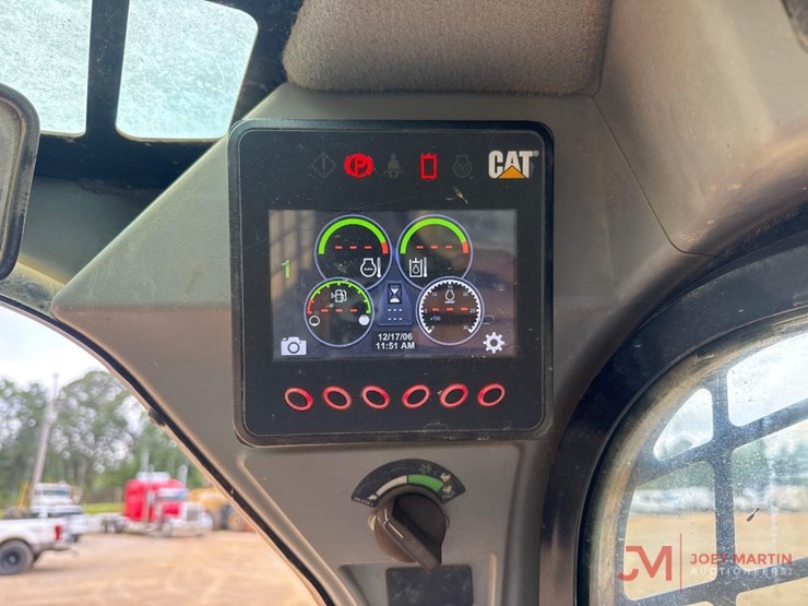 2018-caterpillar-289d-image-20