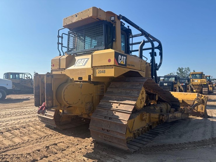 caterpillar-d6t-lgp-image-6