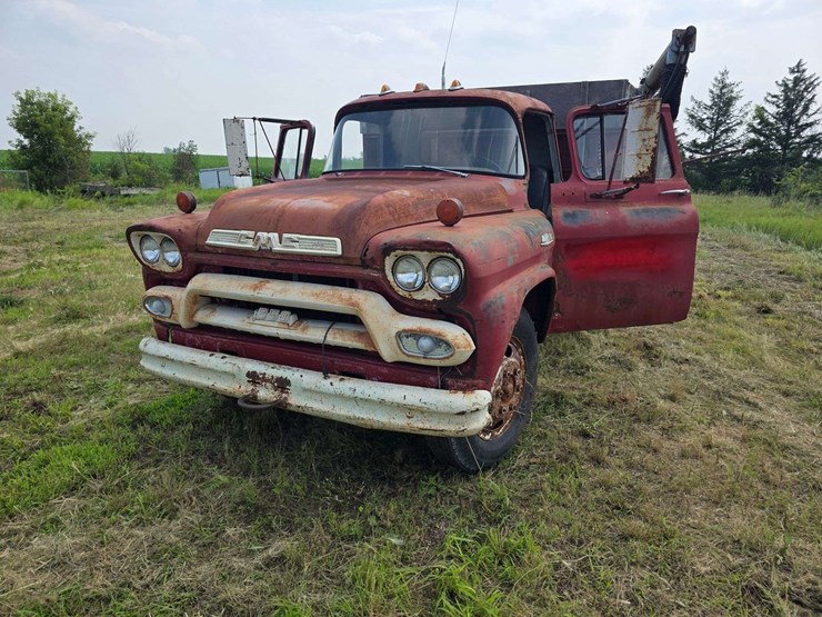 1959-gmc-350-image-3