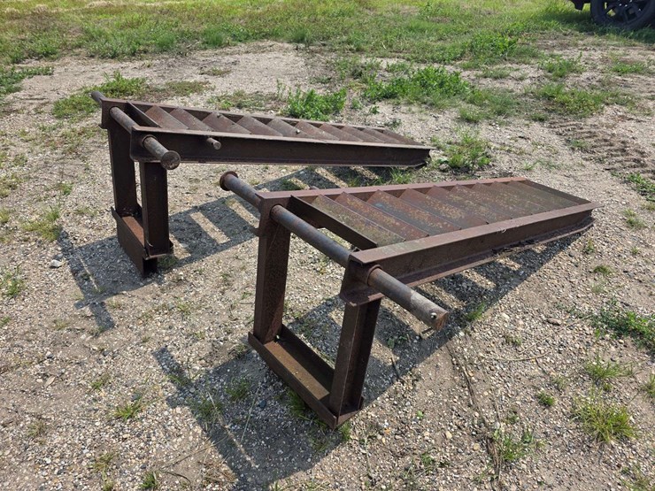heavy-duty-steel-ramps,-5’-x-14.5”-with-spring-assis-pegs,-21”-tall-to-center-of-pin-image-7