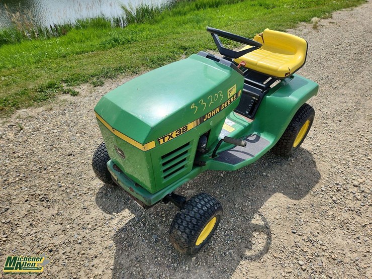 john-deere-stx38-image-1