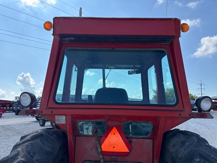 massey-ferguson-1085-image-16