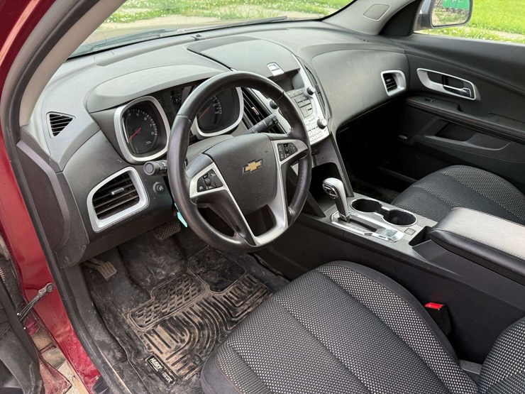 2011-chevrolet-equinox-image-23