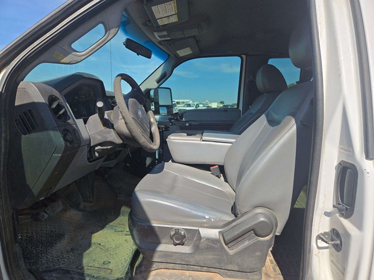 2012-ford-f350-image-19