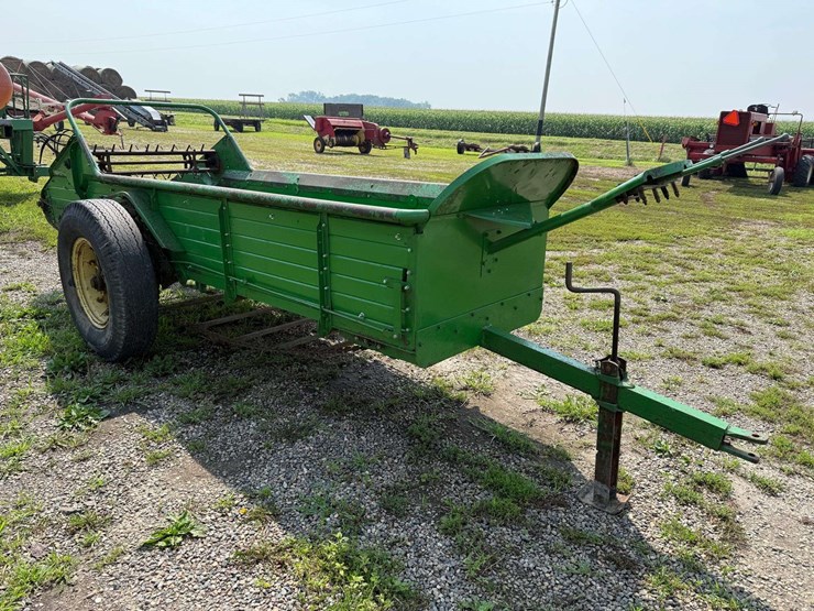 john-deere-r-image-2