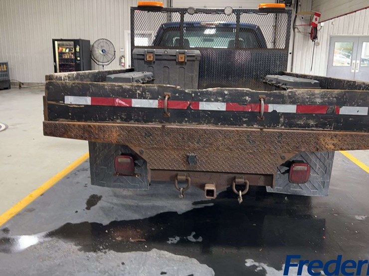 2016-ford-f350-image-27
