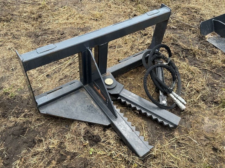 land-honer-tree-puller,-skid-loader-mount,-with-hoses-and-ends-image-1