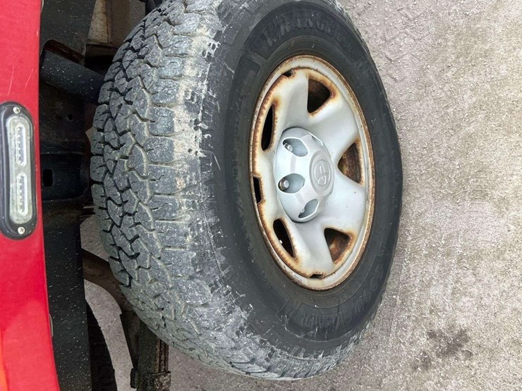 2021-toyota-tacoma-image-26