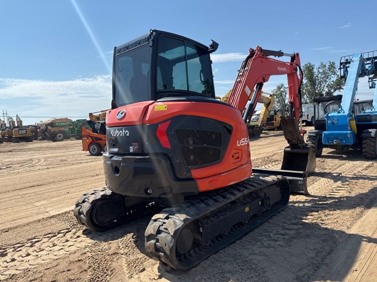 kubota-u55-5-image-6