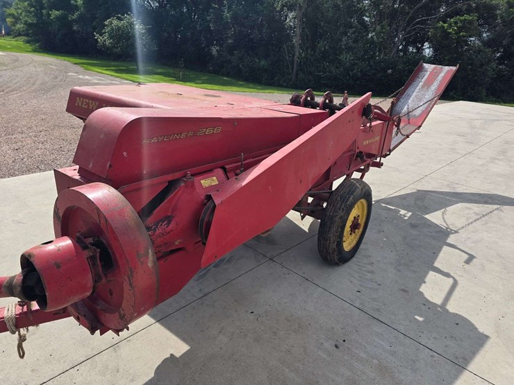 new-holland-268-image-16