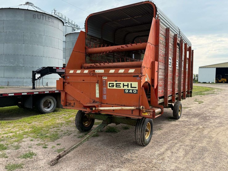 john-deere-1065-image-18