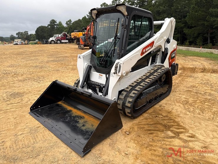 2023-bobcat-t595-image-4