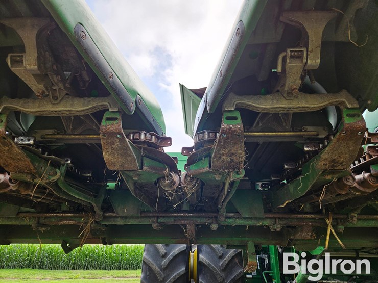 2010-john-deere-612cx-corn-head-image-13