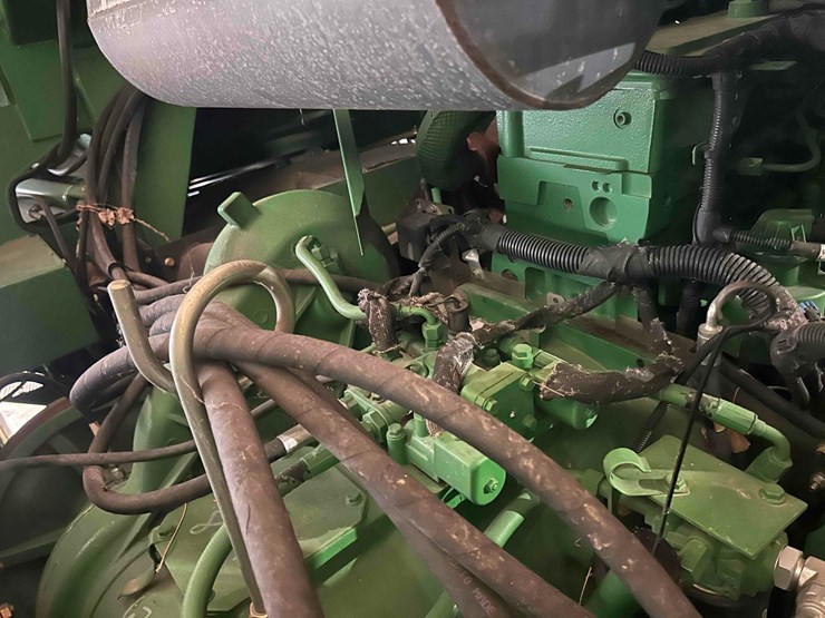 2011-john-deere-9770-sts-image-18