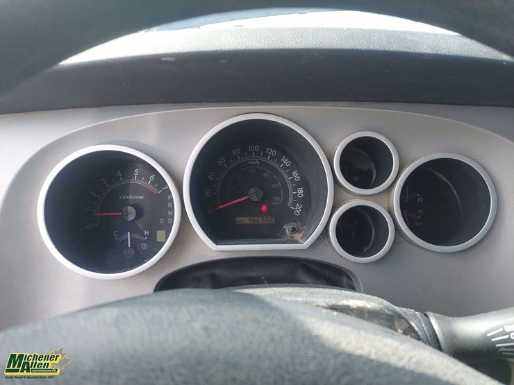 2007-toyota-tundra-image-8