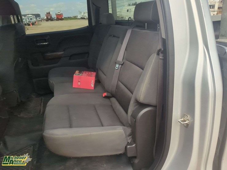 2015-gmc-sierra-3500hd-image-14