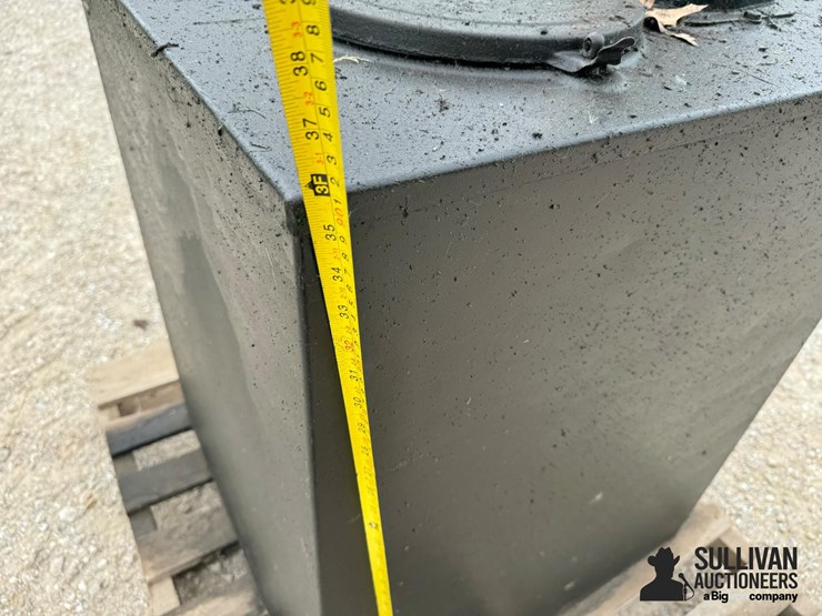 steel-bulk-oil-tank-w/-pump-image-16