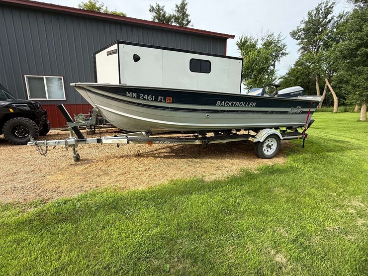 1988-sylvan-model-16bto-back-troller-fishing-boat-with-40hp-evinrude-2-stroke-engine-and-35lb-thrust-image-2