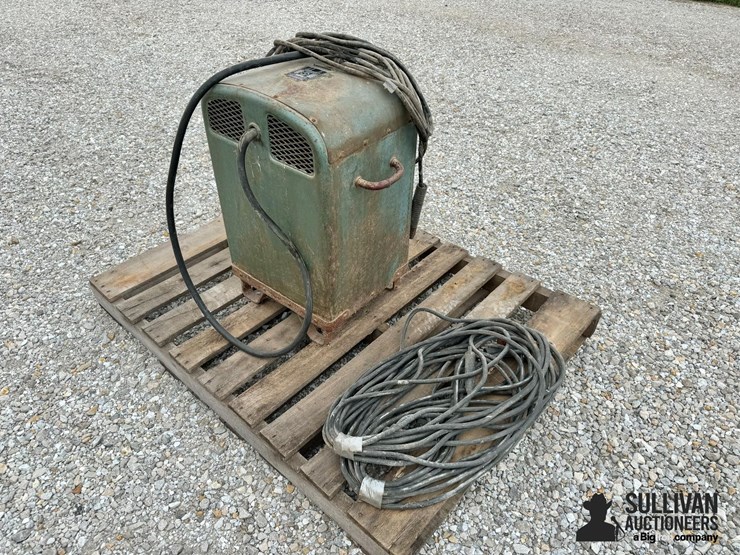 marquette-64c-farm-welder-image-5