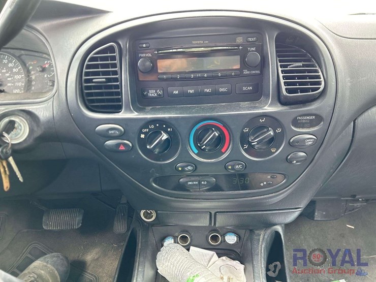 2006-toyota-tundra-image-17