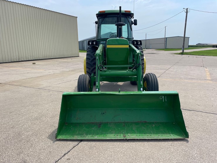 john-deere-4230-image-3