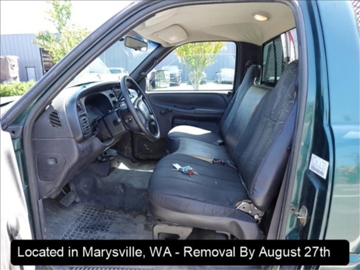 2001-dodge-2500-image-3