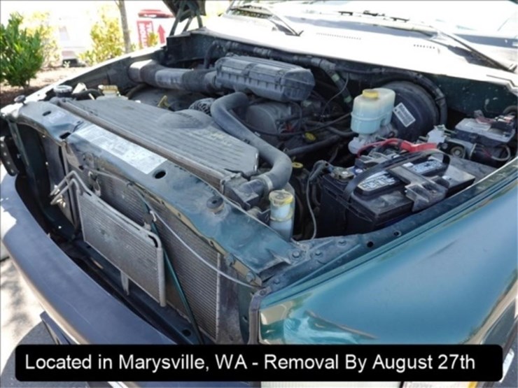 2001-dodge-2500-image-17