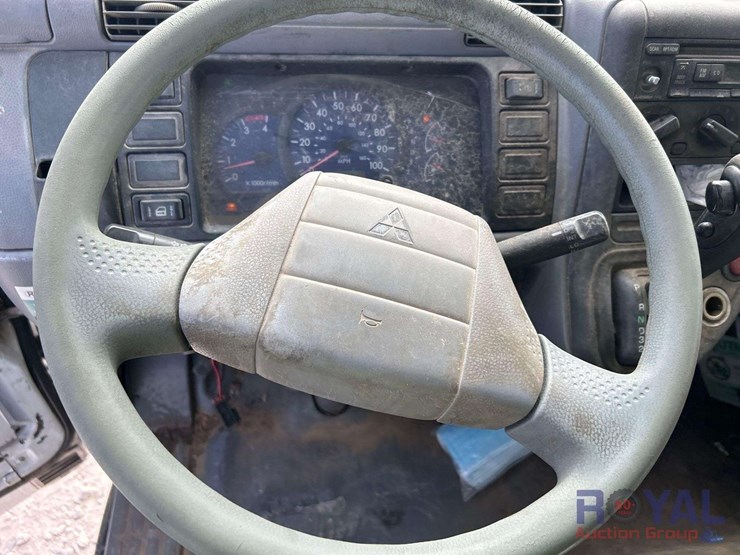 2007-mitsubishi-fuso-fe84d-image-18