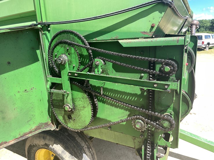 john-deere-716a-image-33