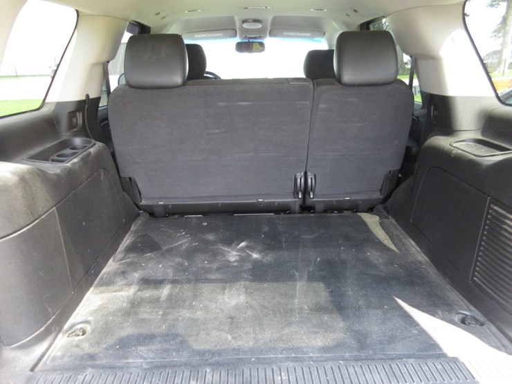 2012-chevy-tahoe-image-7