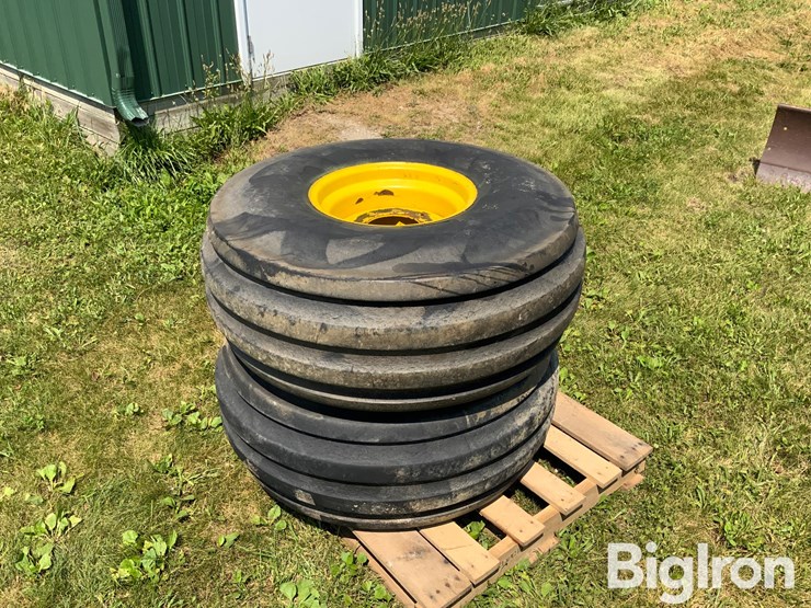 firestone-16.5l-16.1-tires-on-8-bolt-rims-image-1