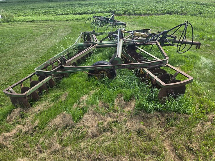 john-deere-15-image-6