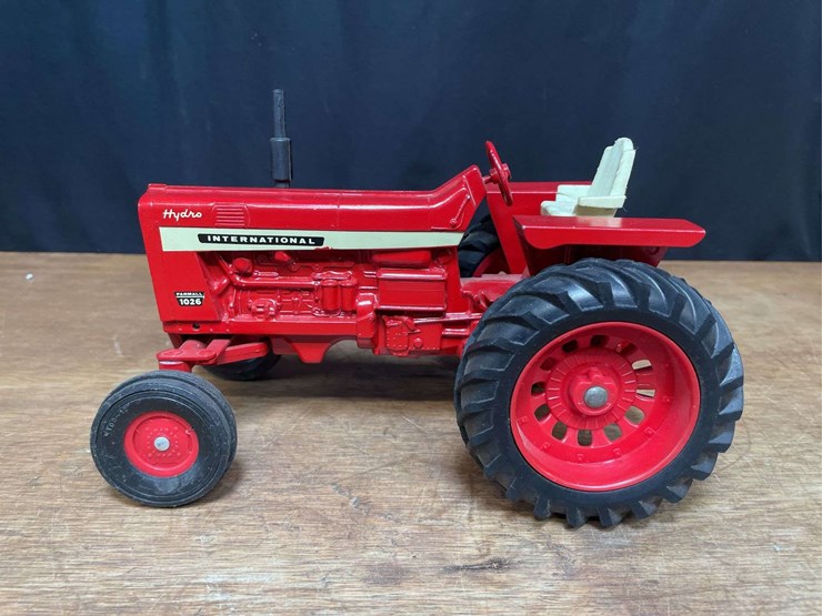 1/16-ih-1026-hydro-ertl-image-2