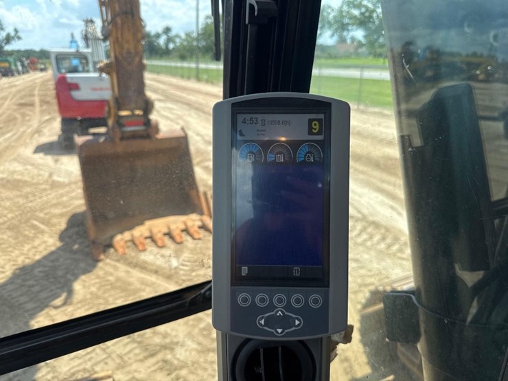 2012-caterpillar-336el-image-32