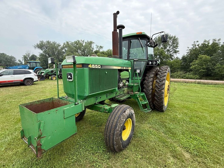 1983-john-deere-4650-image-17