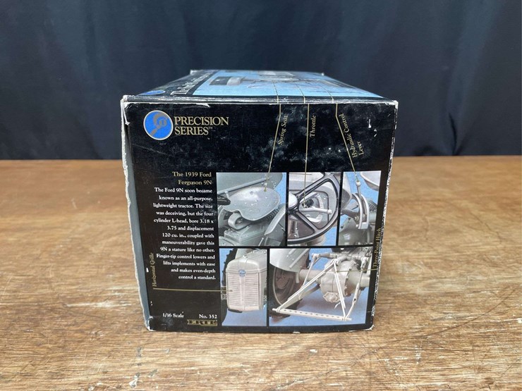 1/16-ford-9n-precision-nib-ertl-image-12