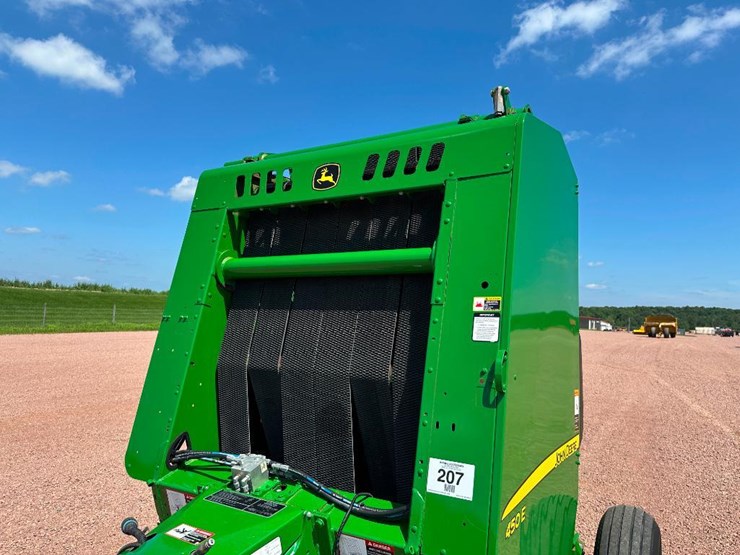 2022-john-deere-450e-image-19