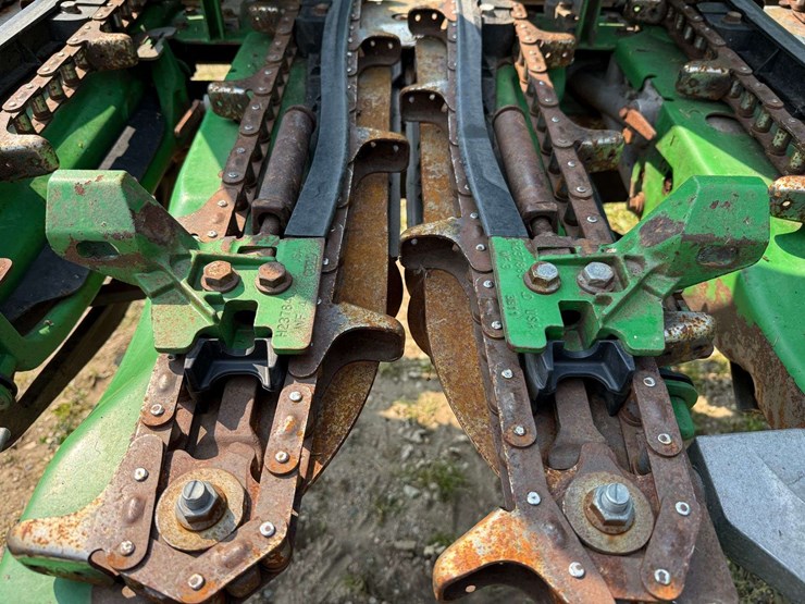 2013-john-deere-612c-image-18