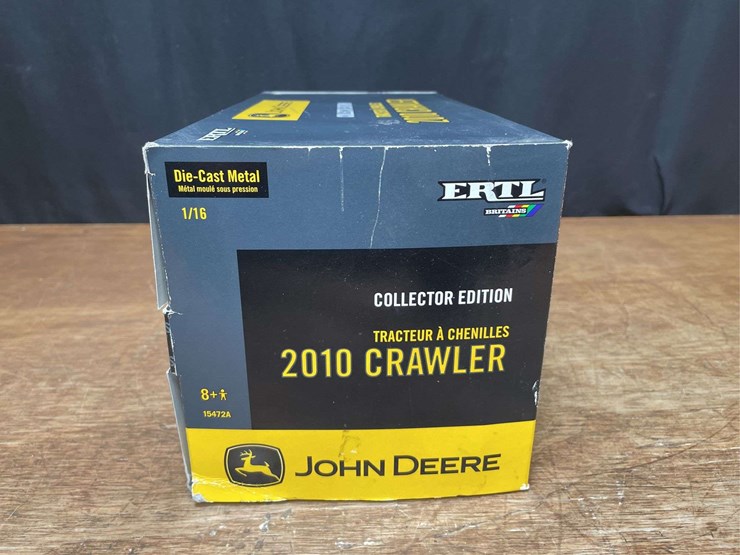 1/16-john-deere-2010-crawler-collector-nib-ertl-image-7