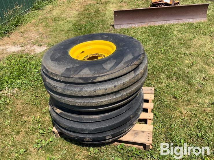 firestone-16.5l-16.1-tires-on-8-bolt-rims-image-2