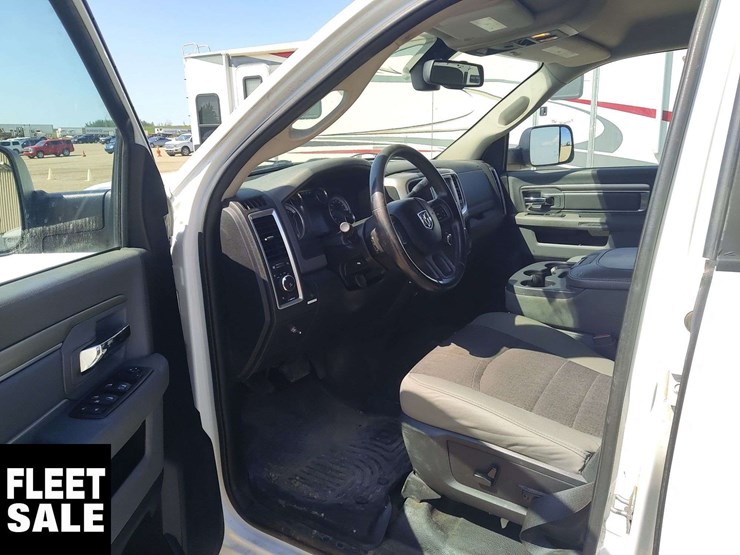 2014-ram-2500-slt-image-10
