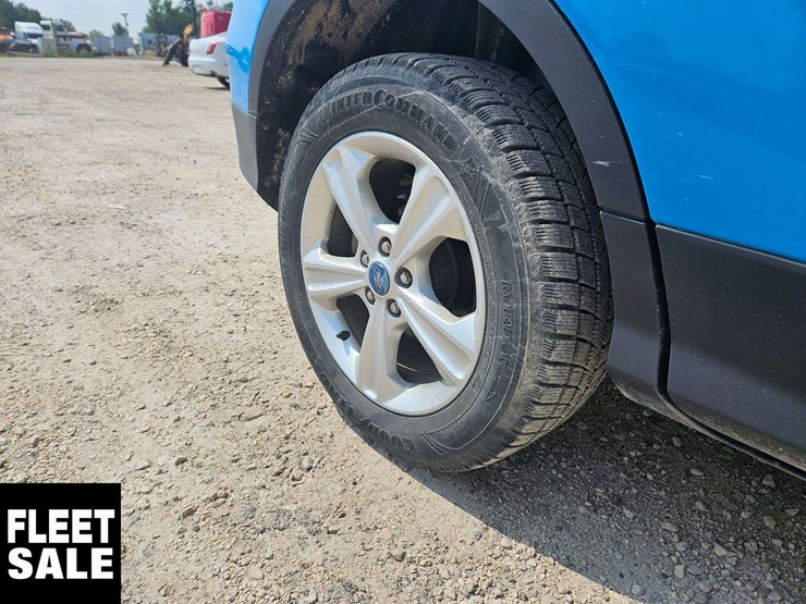 2013-ford-escape-image-16