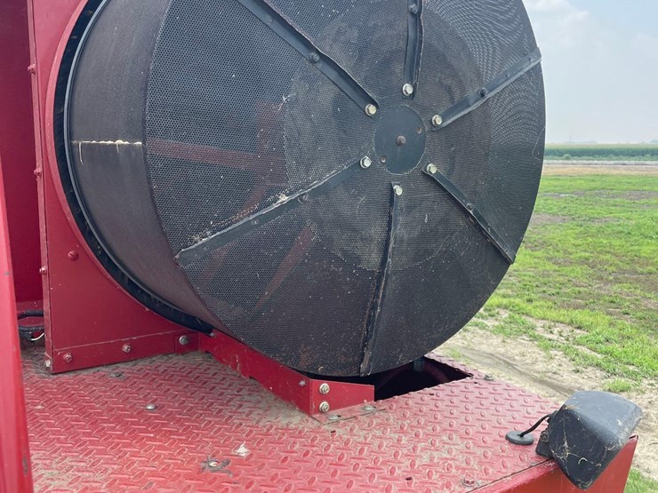 2002-case-ih-2366-image-51