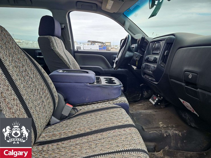 2015-gmc-sierra-2500hd-image-12