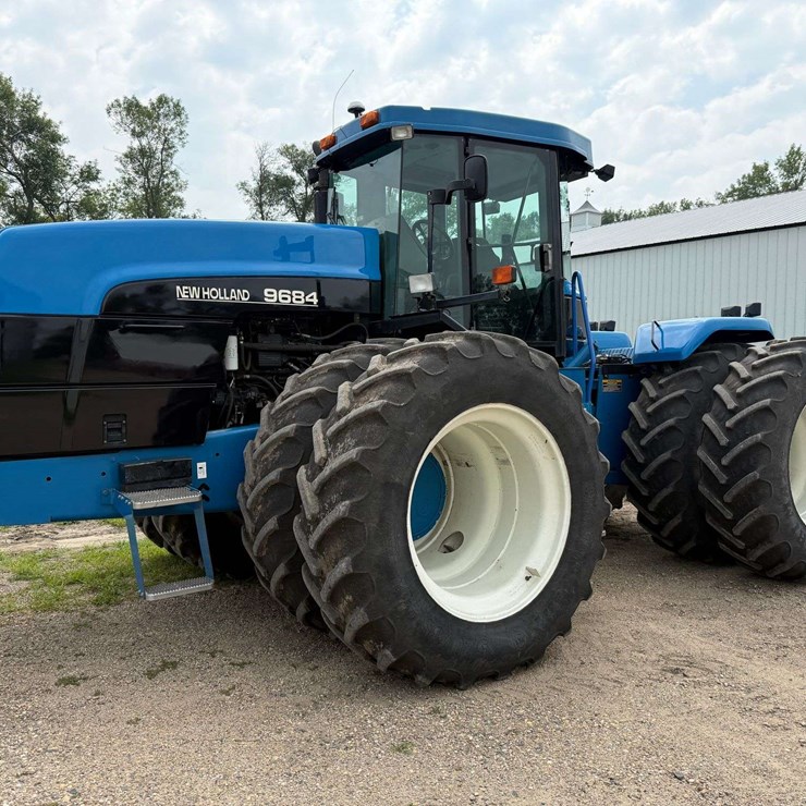 2001 NEW HOLLAND 9684