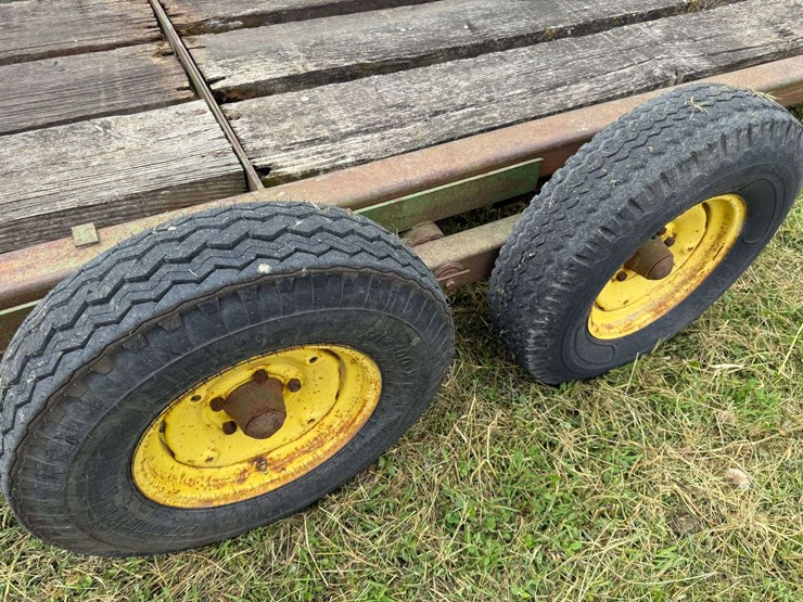 john-deere-8-image-11