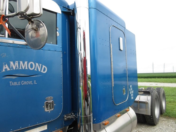 1994-peterbilt-379-image-14
