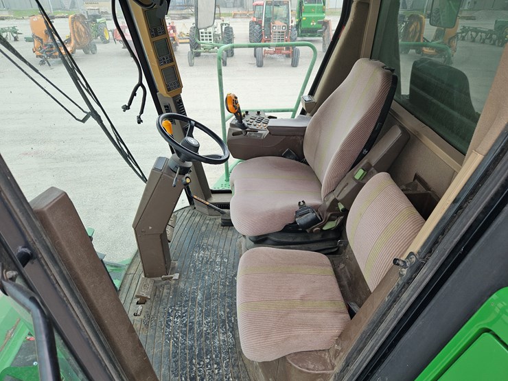 2004-john-deere-9660-sts-image-7