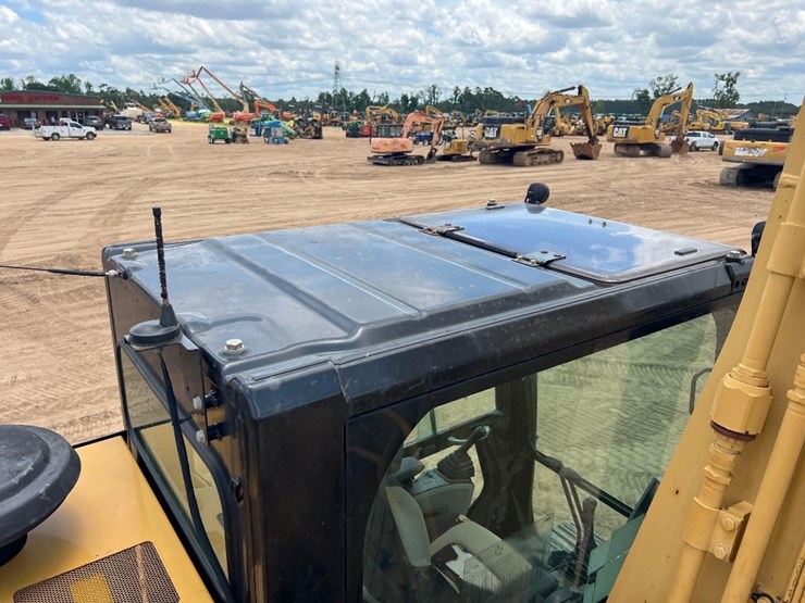 2015-caterpillar-326fl-image-20