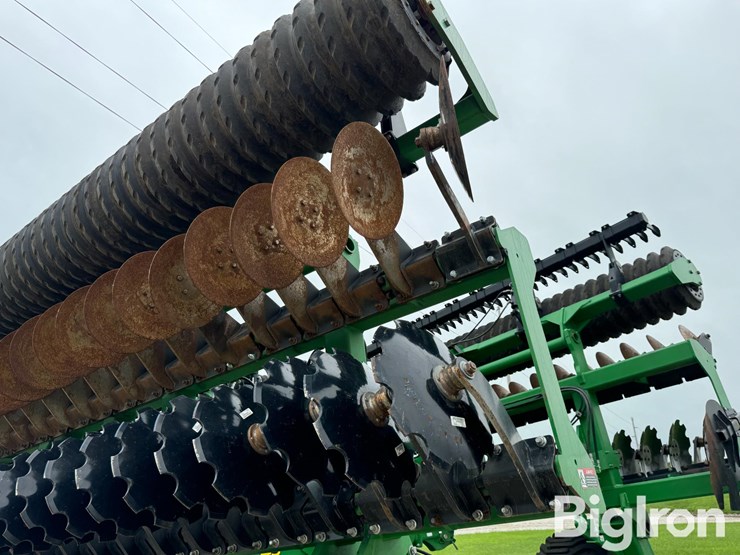 2023-john-deere-2680h-image-20